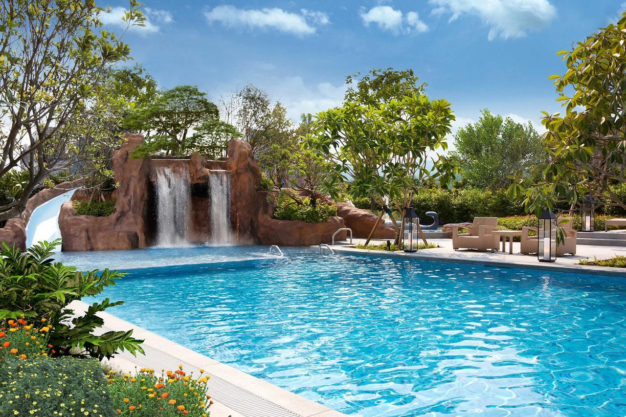 Mu 자오시 호텔 외부 사진 The swimming pool at the resort